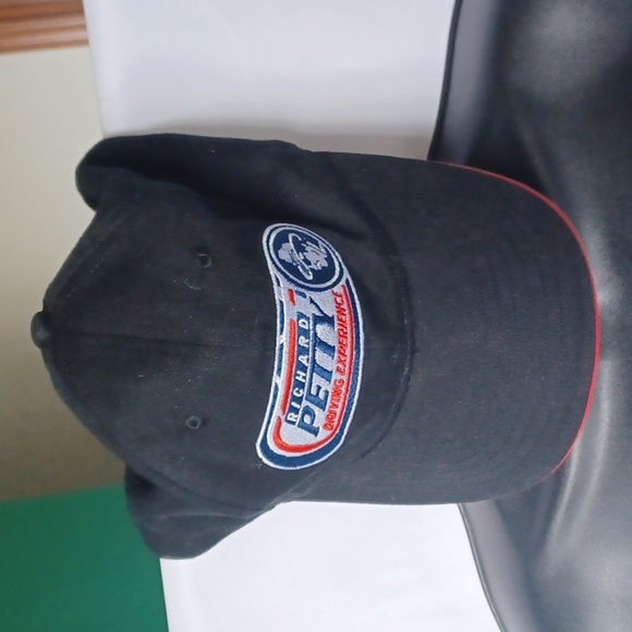 Vintage Richard Petty Driving Experience Snap back Baseball Cap Hat Black - Picture 1 of 4